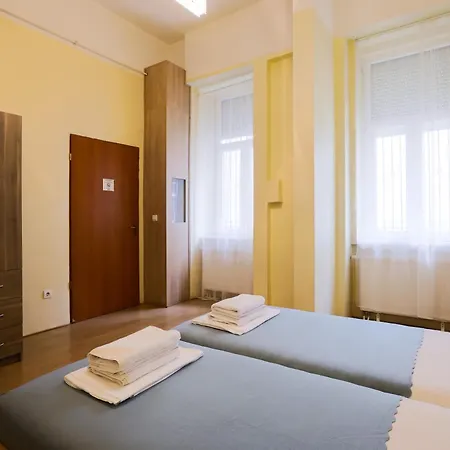 East Private Budapest