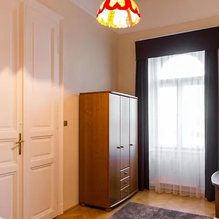 Guest house East Private