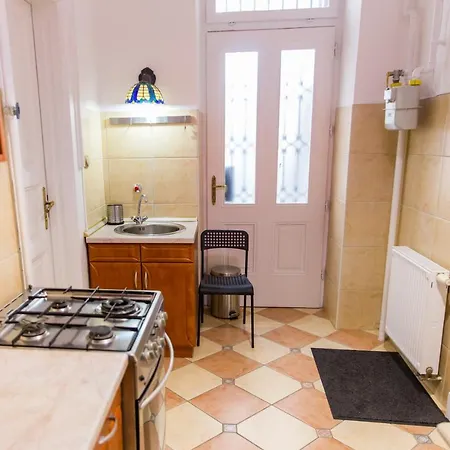 East Private Vendégház Budapest